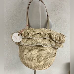 BTB LOS ANGELES Large JOEY Straw Tote Bag Natural NWT